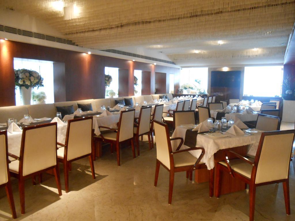 Hotel Celesta - Calcutta  Esterno foto