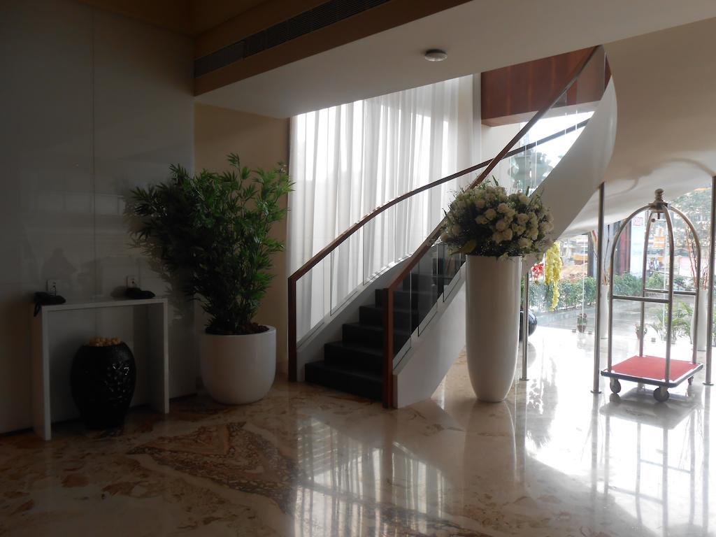 Hotel Celesta - Calcutta  Esterno foto