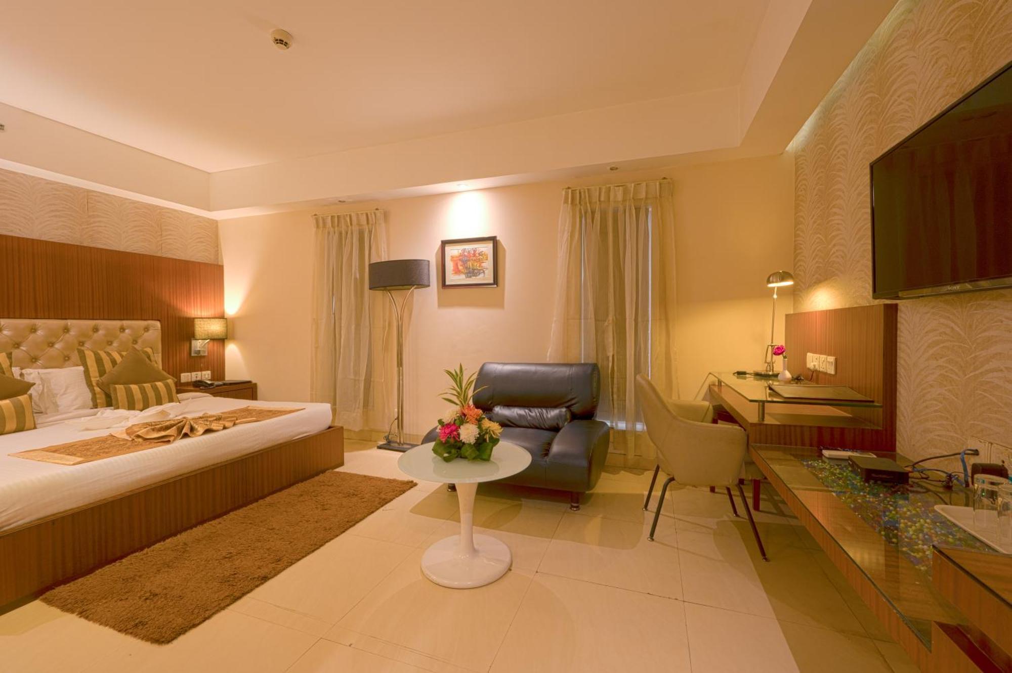 Hotel Celesta - Calcutta  Esterno foto