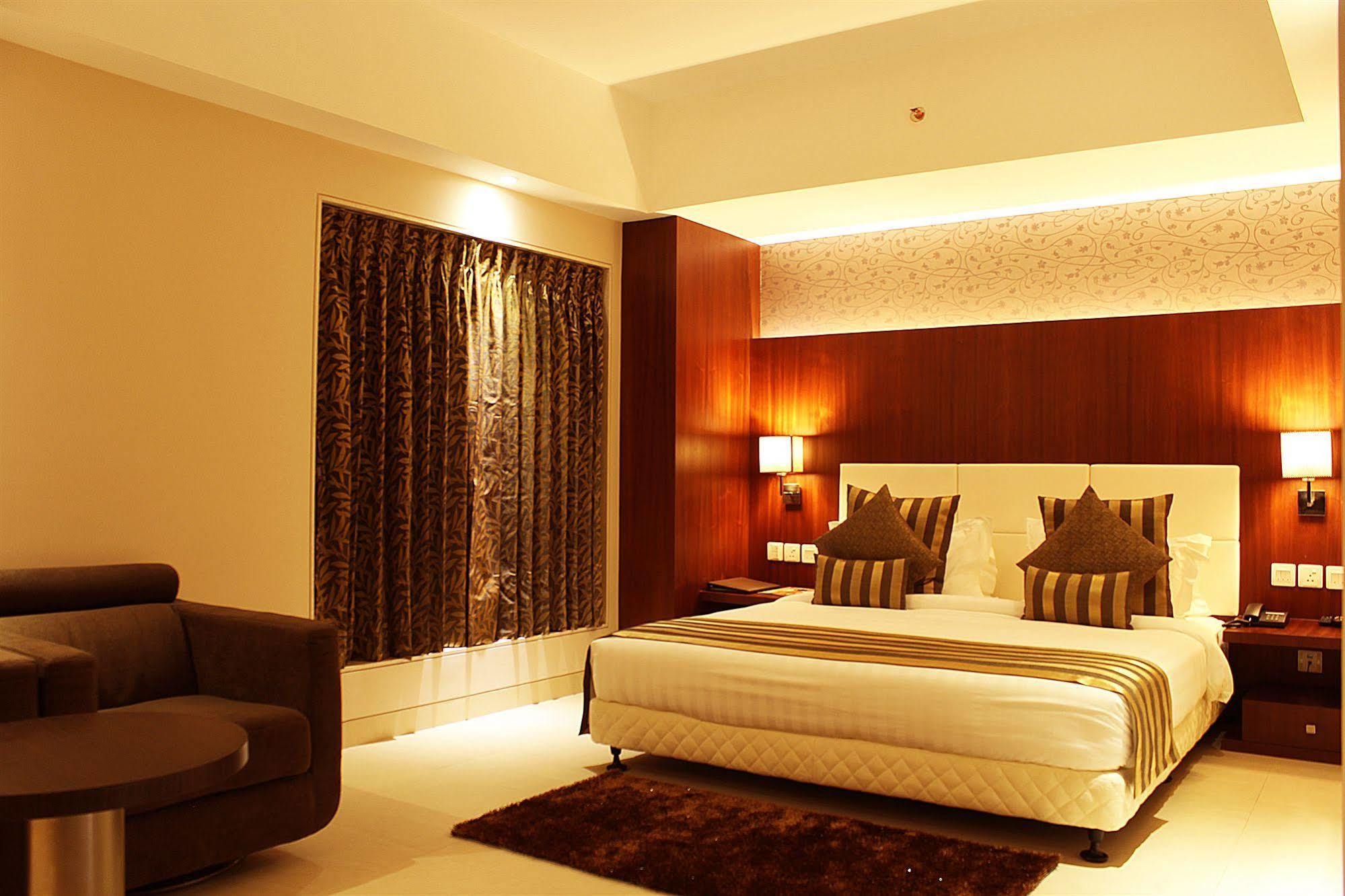 Hotel Celesta - Calcutta  Esterno foto