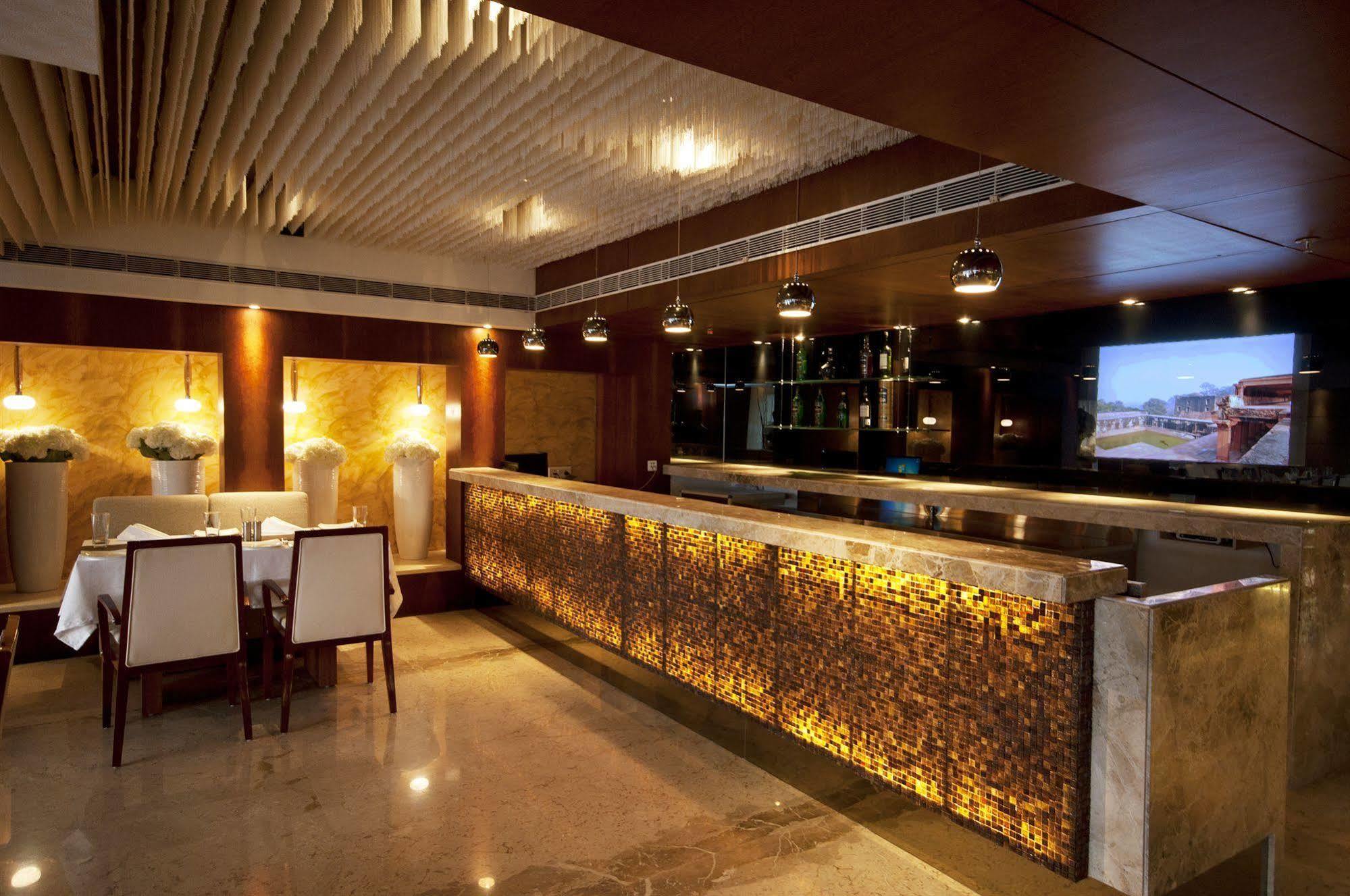 Hotel Celesta - Calcutta  Esterno foto